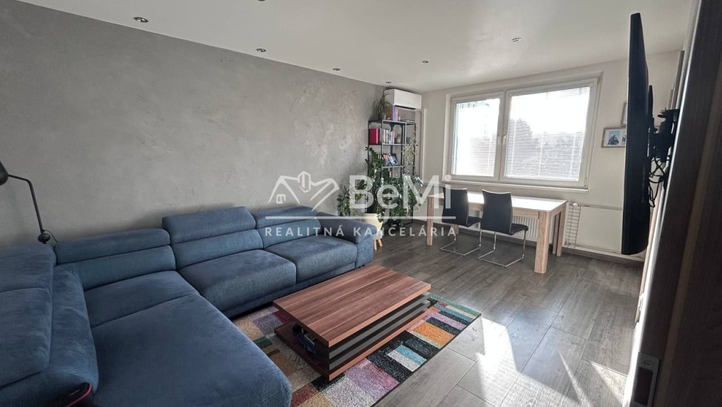 REZERVOANÝ 3-izbový byt vo Zvolene – Tepličky s loggiou a pivnicou