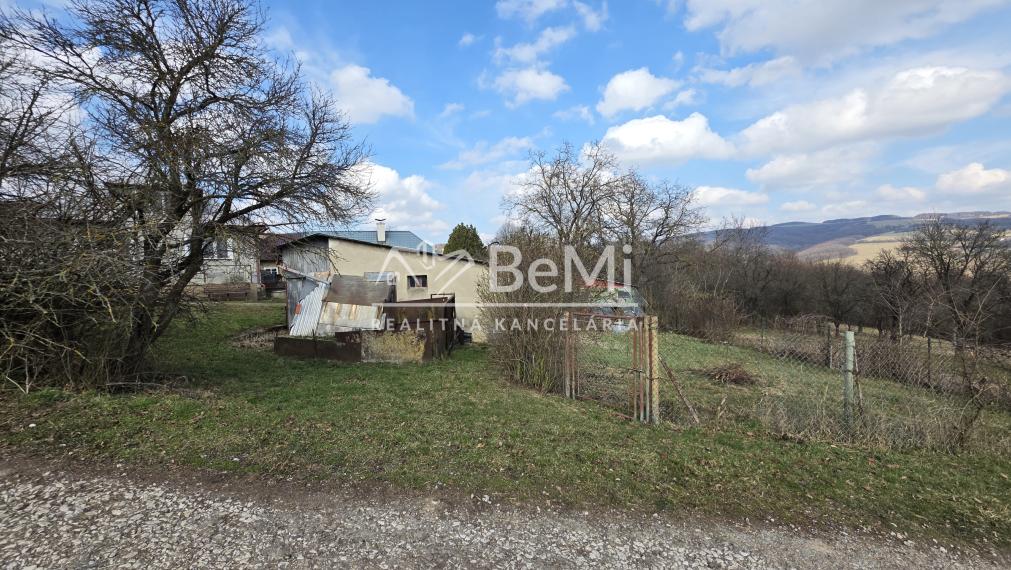 Predaj rodinného domu / chalupy na samote – Brestové, kopanice