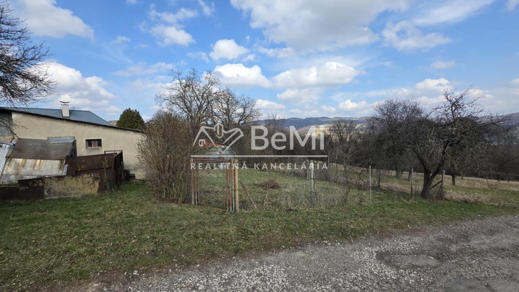 Predaj rodinného domu / chalupy na samote – Brestové, kopanice