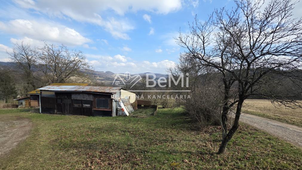 Predaj rodinného domu / chalupy na samote – Brestové, kopanice