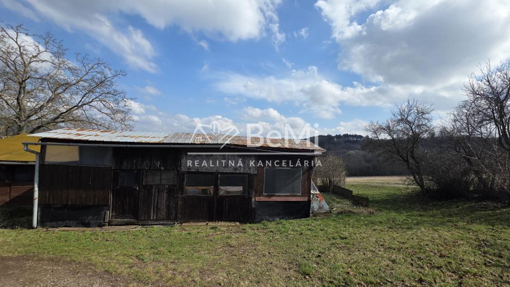 Predaj rodinného domu / chalupy na samote – Brestové, kopanice