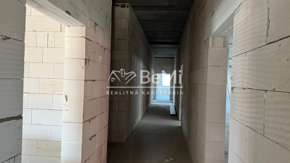 Na predaj nový 3-izbový apartmán s balkónom - Námestovo