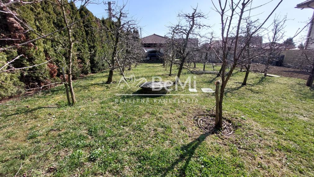 Na predaj stavebný pozemok v meste Piešťany ID 206-14-LUGUa