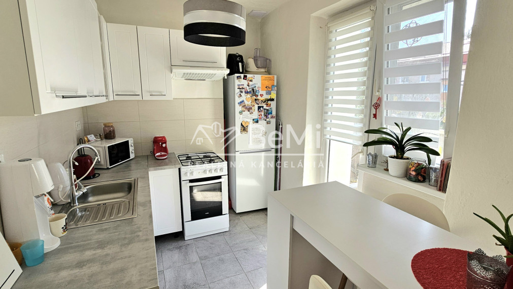 KRÁSNY 2-IZBOVÝ BYT S TERASKOU - NA PREDAJ