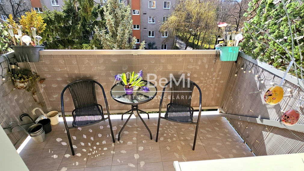 KRÁSNY 2-IZBOVÝ BYT S TERASKOU - NA PREDAJ