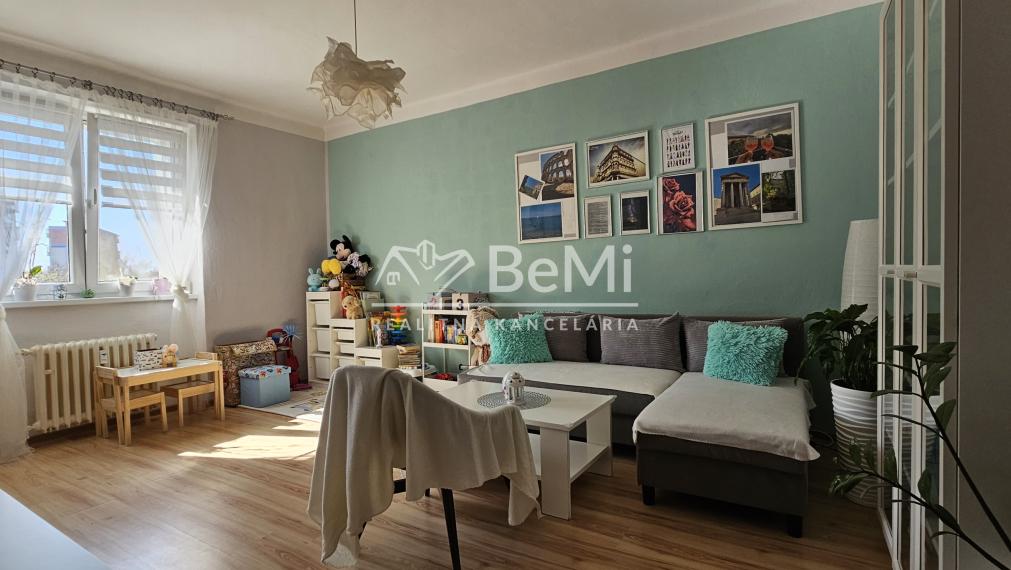 KRÁSNY 2-IZBOVÝ BYT S TERASKOU - NA PREDAJ