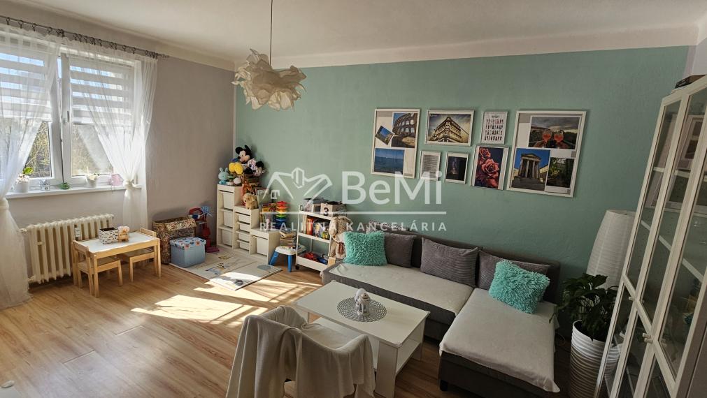 KRÁSNY 2-IZBOVÝ BYT S TERASKOU - NA PREDAJ