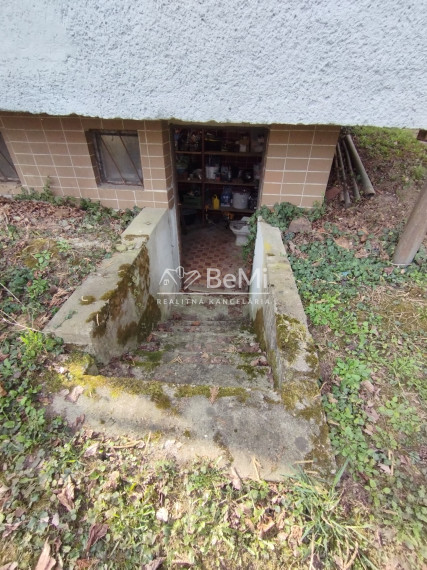 Chatka so záhradou na predaj -Lučenec