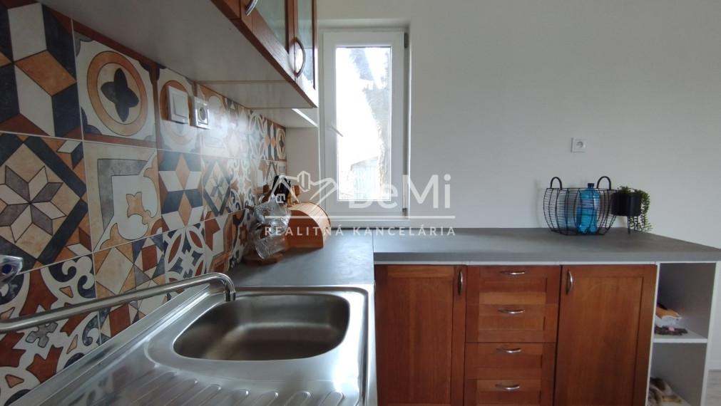 Chatka so záhradou na predaj -Lučenec