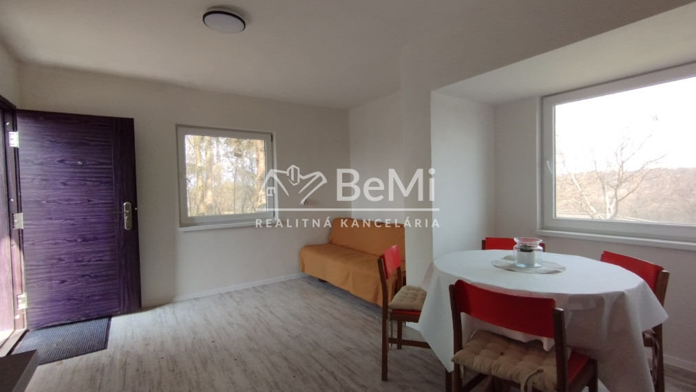 Chatka so záhradou na predaj -Lučenec