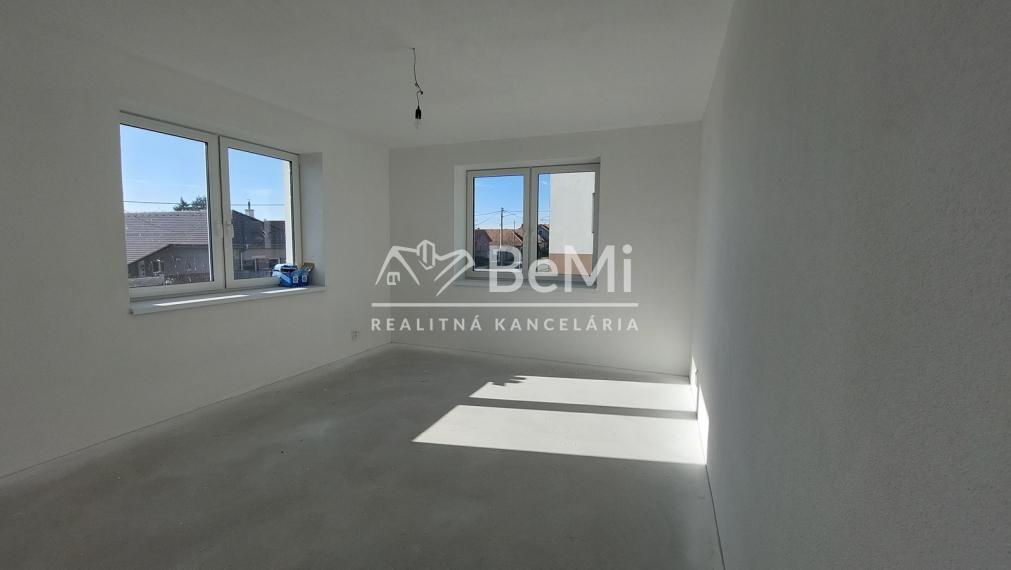 Predaj -3 izbový byt v novostavbe Ludanice -ID 142-113-LUGU