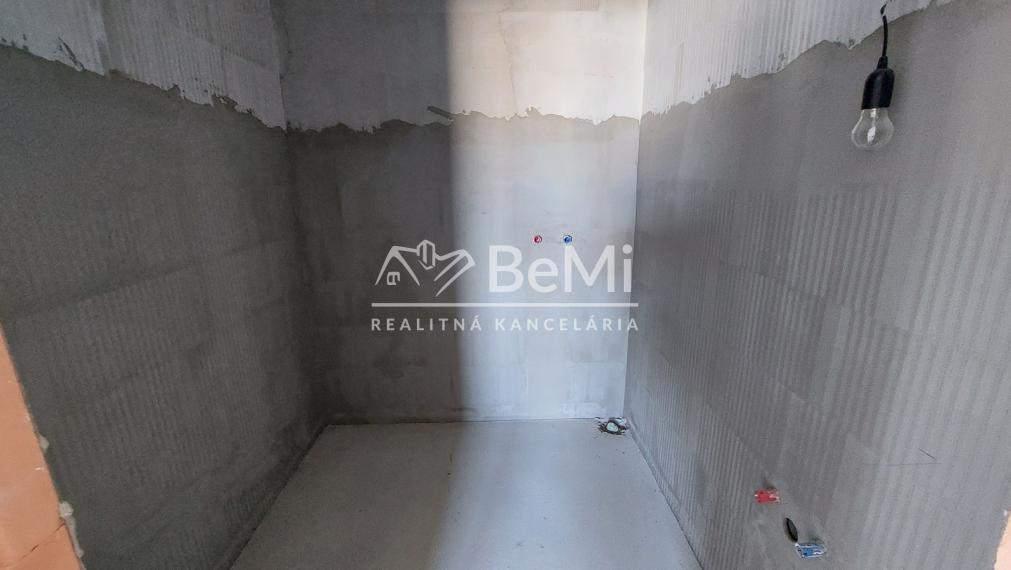 Predaj -3 izbový byt v novostavbe Ludanice -ID 142-113-LUGU