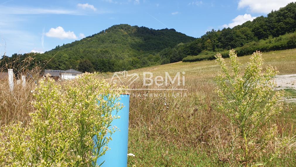 Stavebný POZEMOK...920m2...Horné Hámre (178-14-DARE)