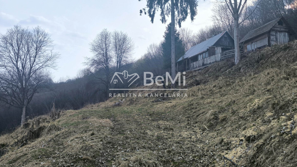 Pozemok na výstavbu, Krásno nad Kysucou, okr. Čadca, 1076m2