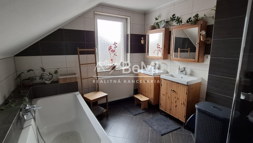 Rodinný dom po kompletnej rekonštrukcii v Zubrohlave