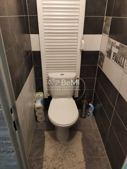 Nitra CHRENOVÁ 2,5 i byt ID 608-112-MIG