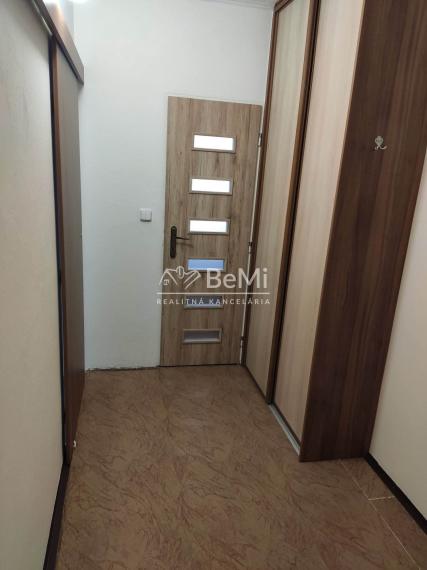 Nitra CHRENOVÁ 2,5 i byt ID 608-112-MIG