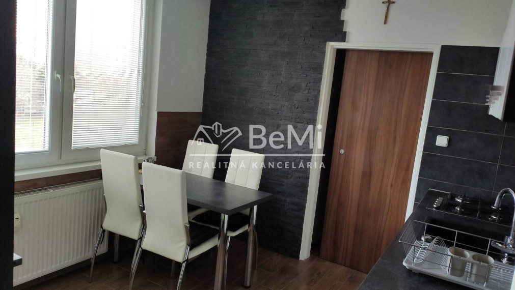 Nitra CHRENOVÁ 2,5 i byt ID 608-112-MIG