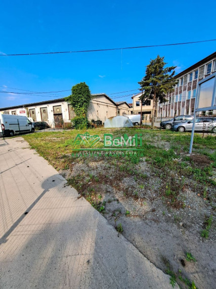 Pozemok s lodným kontajnerom na prenájom