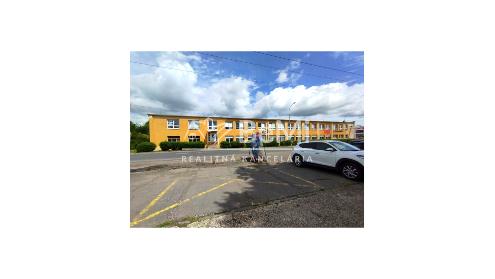Kancelársky/prevádzkový priestor na prenájom-Lučenec
