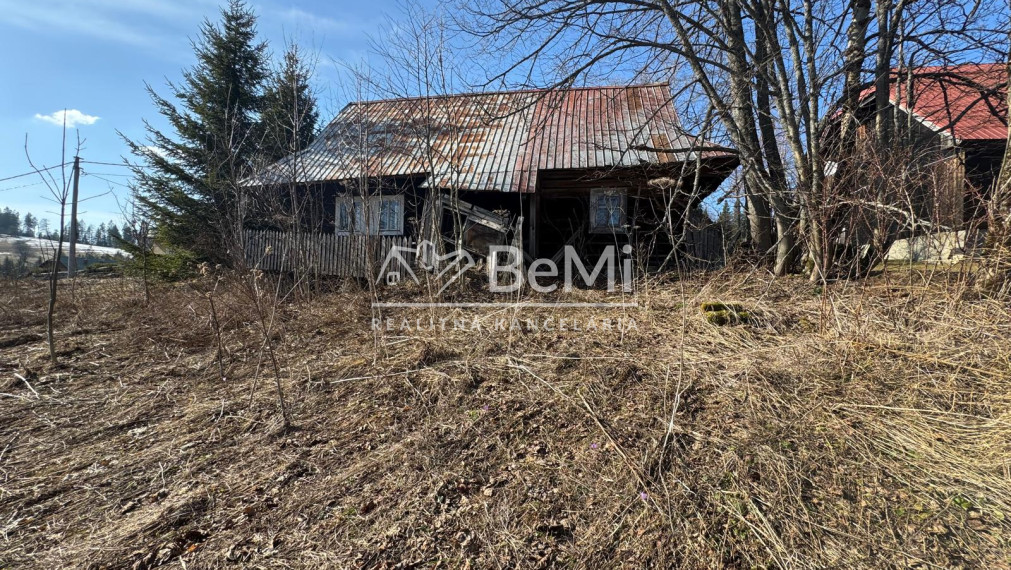 NA PREDAJ CHATA V OBCI ORAVSKÁ LESNÁ