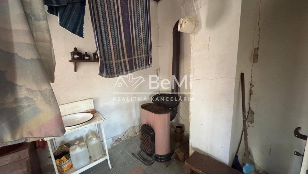 NA PREDAJ CHATA V OBCI ORAVSKÁ LESNÁ