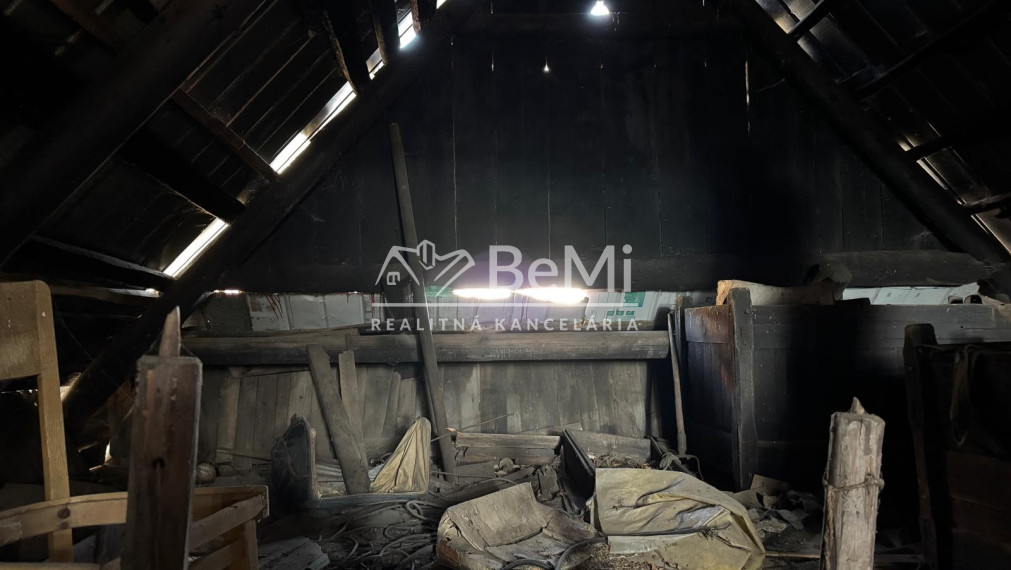 NA PREDAJ CHATA V OBCI ORAVSKÁ LESNÁ