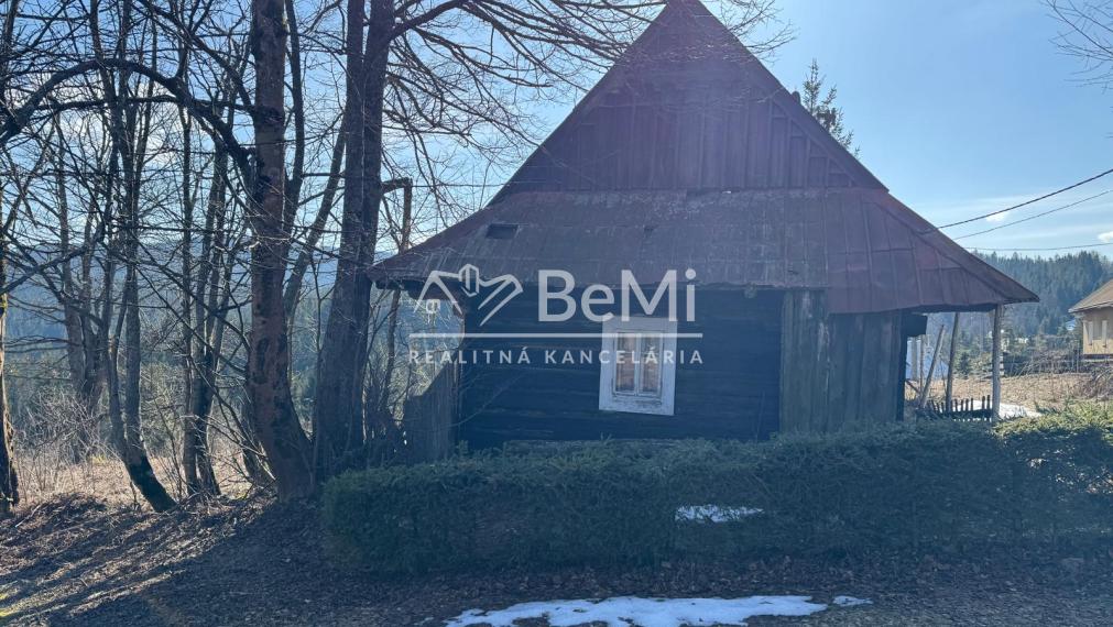 NA PREDAJ CHATA V OBCI ORAVSKÁ LESNÁ