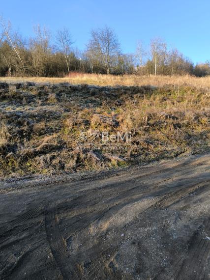 pozemok na výstavbu Považská Bystrica, 833m2