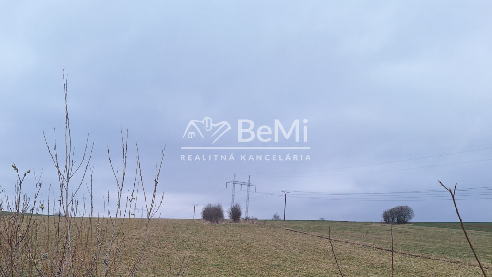 Pozemok na Liptove obec Galovany ID: 007-14-STSAa