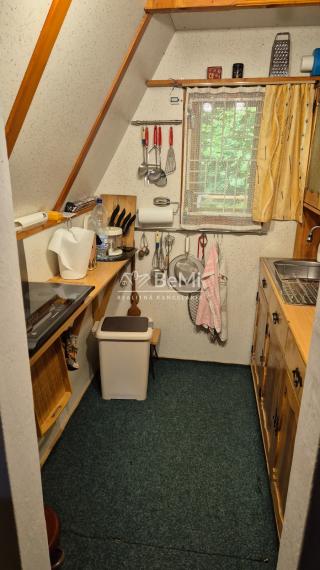 Predaj, Rekreačná chata, 54m2, Veľké Ostré, Radoľa, okres KNM (241-13-MACH)