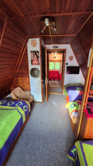 Predaj, Rekreačná chata, 54m2, Veľké Ostré, Radoľa, okres KNM (241-13-MACH)