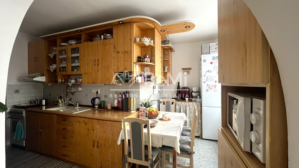 2 izbový slnečný byt, 64 m2, Brezno