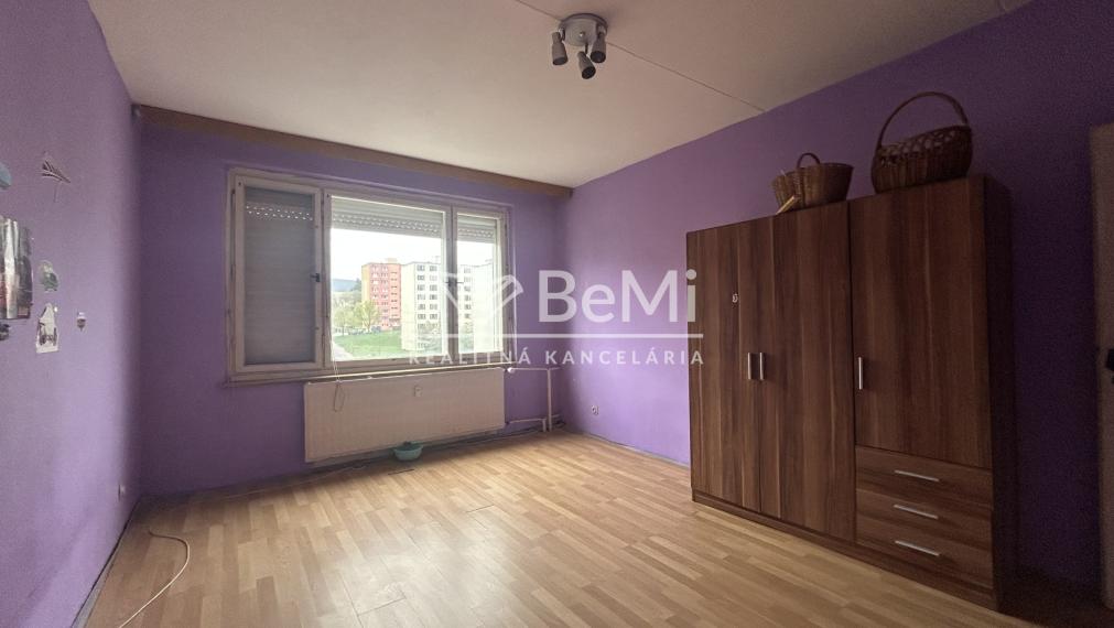 Na predaj 3 izbový byt v meste Veľký Krtíš