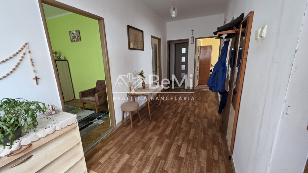 045-12-PAMAa Rodinný dom Nitra-Čermáň
