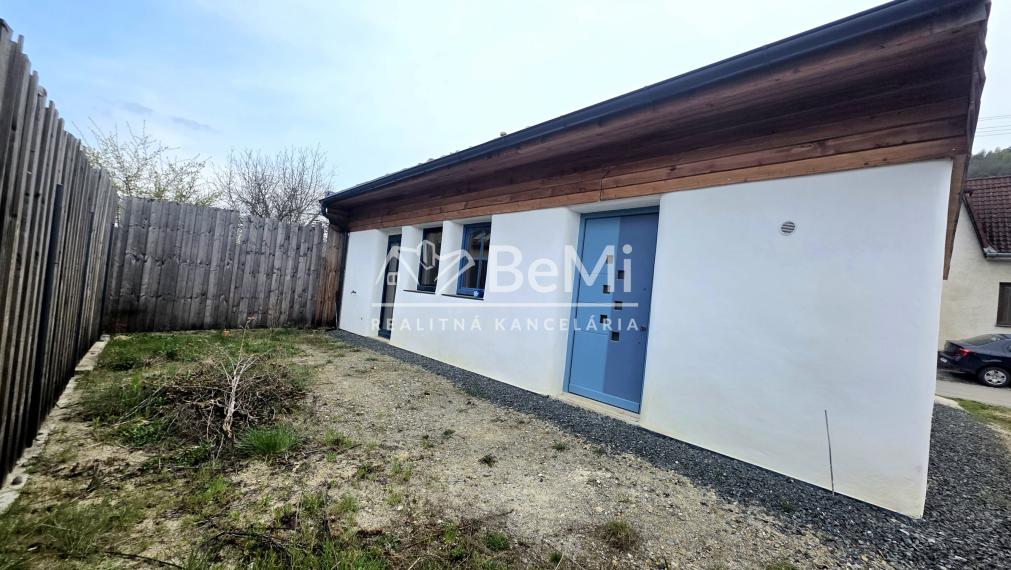 Dom za cenu bytu s malou záhradkou – zdravé bývanie v Trenčianskej Teplej