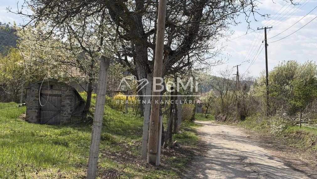 Pozemok vo výmere 4000 m2 v obci Fony- Maďarsko