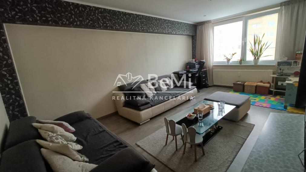 3-izbový byt (85m²) v TOP stave, klíma, zateplený dom, TO. 014-113-RAKOEa