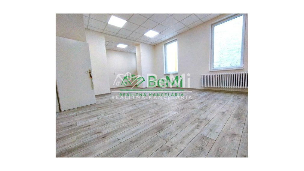 Kancelársky/prevádzkový priestor na prenájom-Lučenec