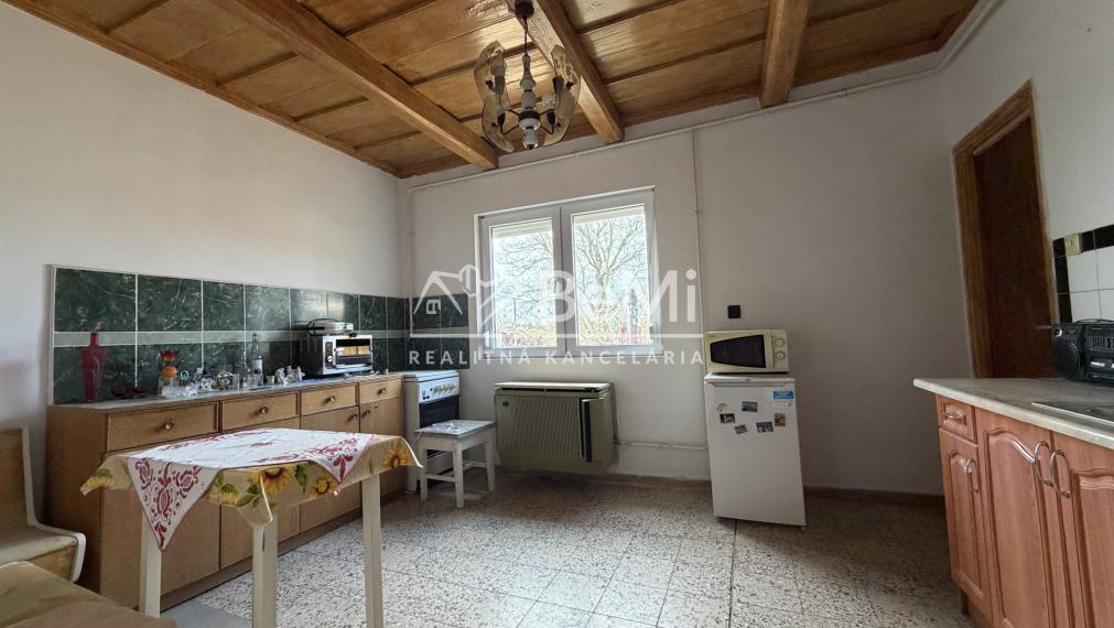 Rodinný dom v obci Abaújkér,Maďarsko 45900,-Eur