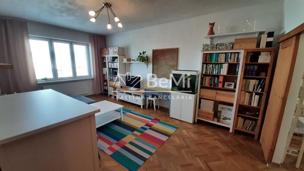 Štýlový 2 izbový byt,89m2 Nitra-Staré Mesto ID 008-112-VISKa