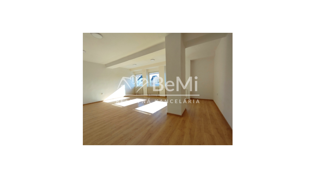 Kancelársky/prevádzkový priestor na prenájom-Lučenec