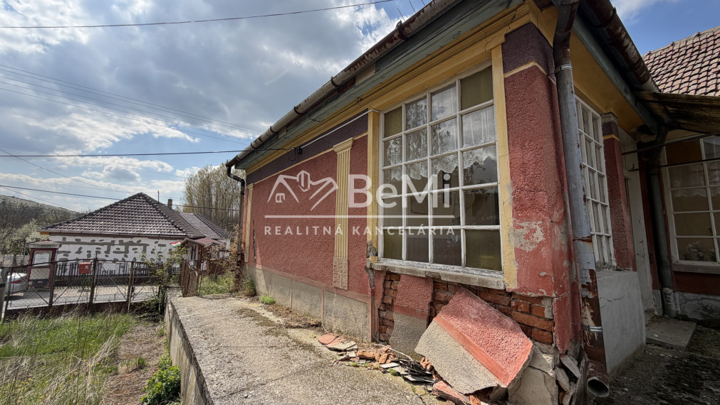 Rodinný dom v obci Abaújálpár 57 min od Košíc cena 29000,-Eu