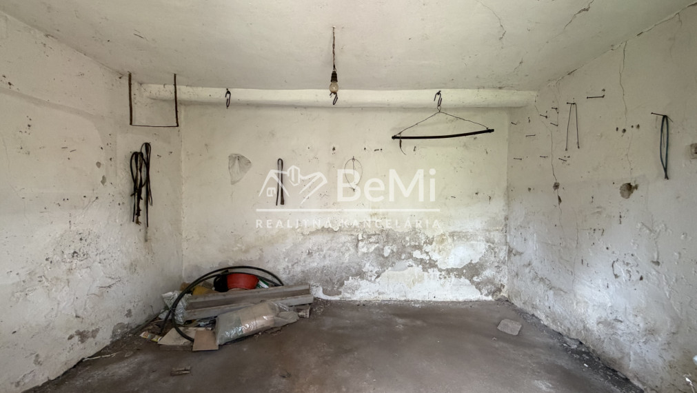 Rodinný dom v obci Abaújálpár 57 min od Košíc cena 29000,-Eu
