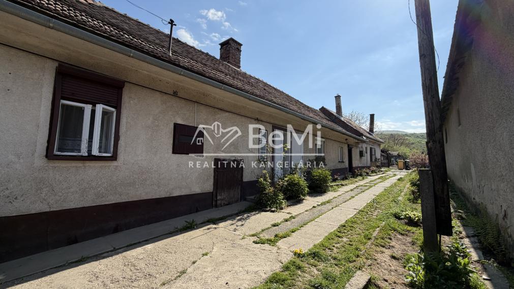Rodinný dom v obci Gönc ,Maďarsko za 49000,-Eur NA PREDAJ