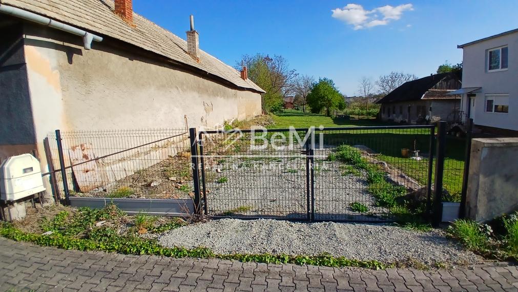 Predaj, stavebný pozemok 17000m2 - Veľký Ďur  (014-14-MIMI)