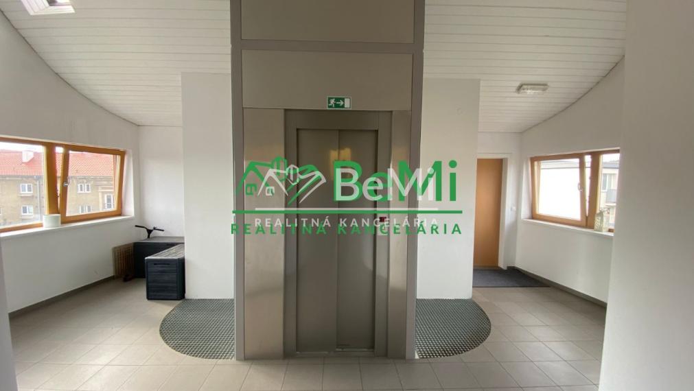3izbový byt mezonet 151,59 m2 Nitra TRIANGOLO ID 611-213-MIG