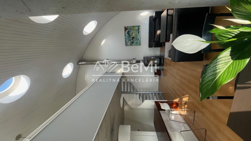3izbový byt mezonet 151,59 m2 Nitra TRIANGOLO ID 611-213-MIG