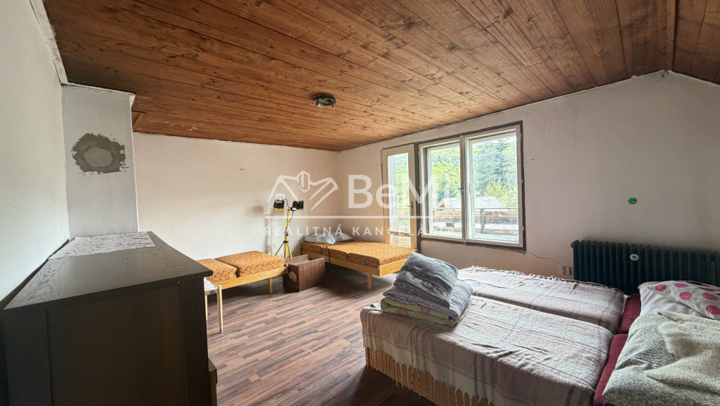 Zreknštruovaný dom obec Čierna Lehota za 69000,-Eur -PREDAJ
