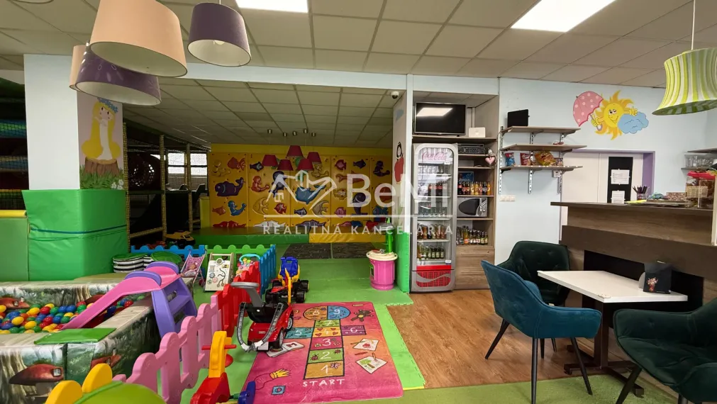 Odstúpenie,  detské centrum s kaviarňou - Levice (007-18-SIHA)